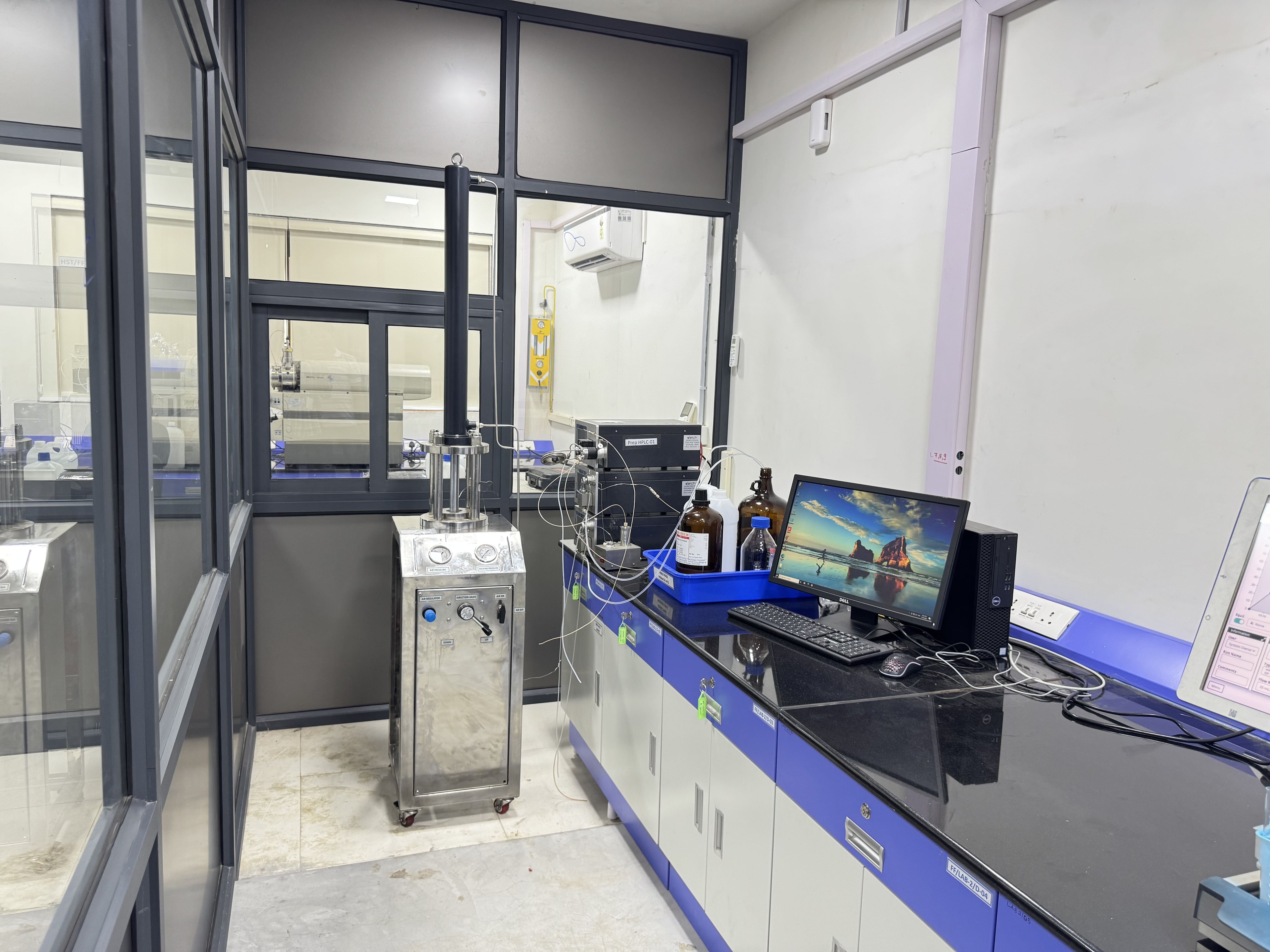 Laboratory Facility 3