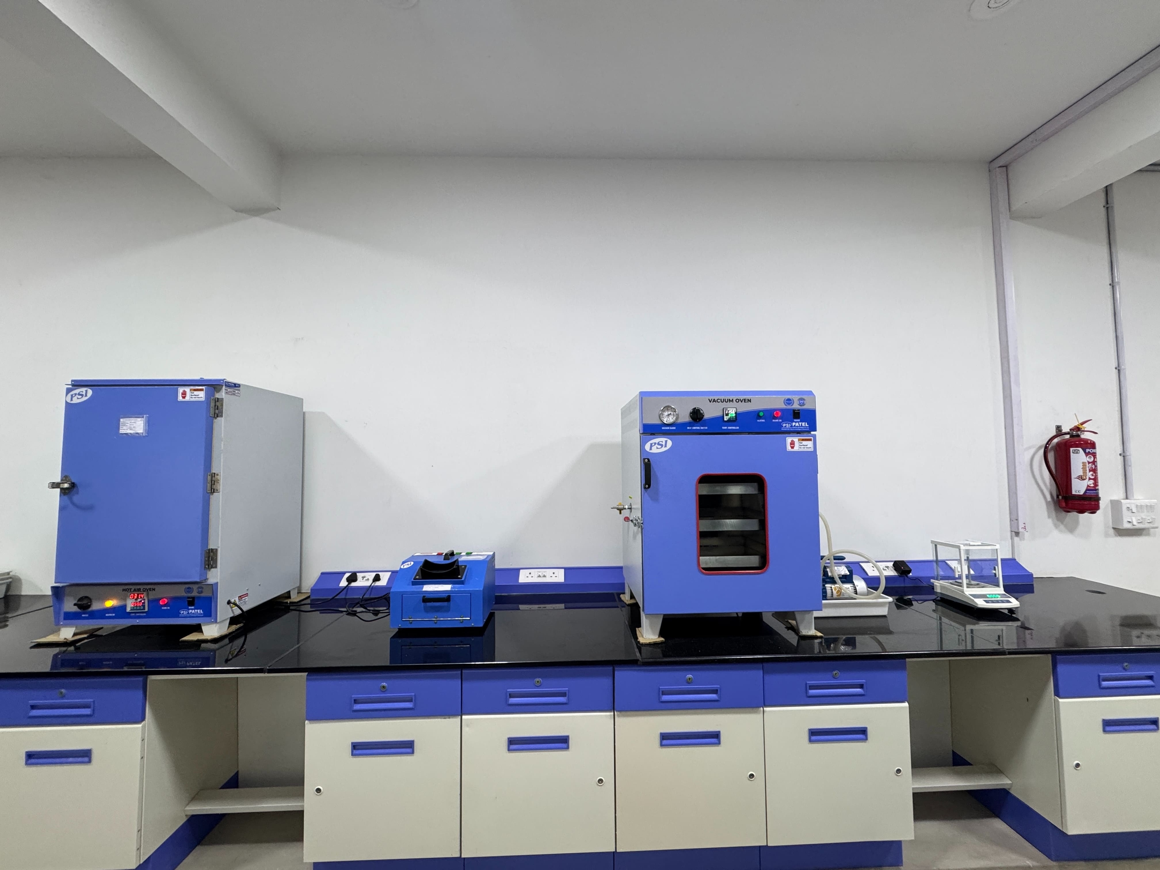 Laboratory Facility 4